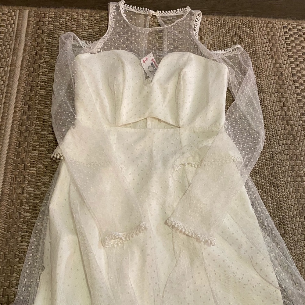 New with tags Fabrik White Dress